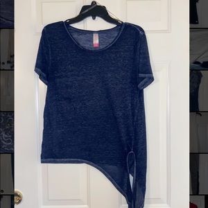 navy shirt